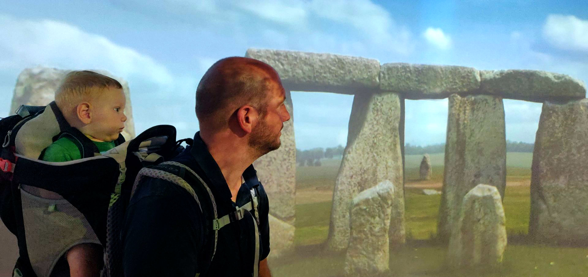 Stonehenge met baby 360 graden film
